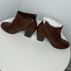 Torrid *BRAND NEW*  Brown Leather Ankle Booties